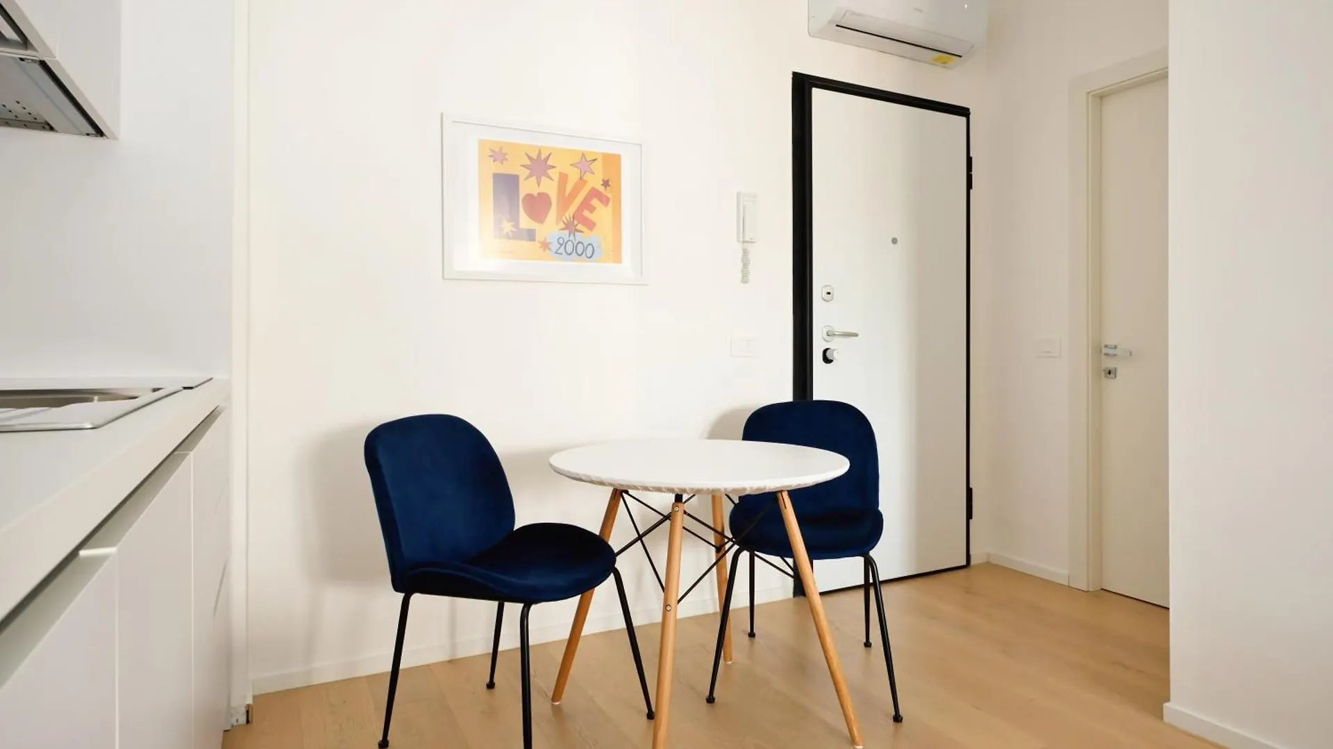 Just Urban Stays - Boutique Apartment Corso Sempione-Cenisio Milánó